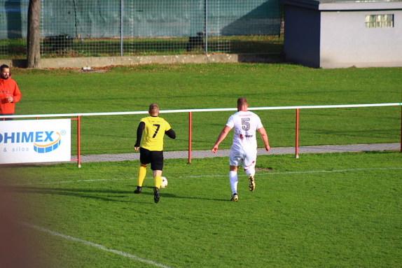 TJ Slavia Píšť 1-1 FK ISMM Město Albrechtice 12