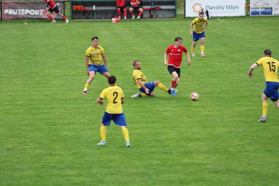 SK Viktorie Chlebičov 2-2 FK ISMM Město Albrechtic