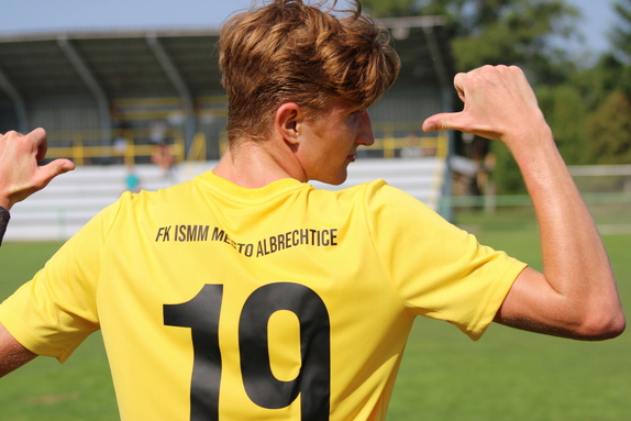 U19 7-1 TJ Slavoj Rychvald 8